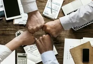 Een zzp-er inhuren? Risico’s en aandachtspunten: Hoe zit het ook al weer?